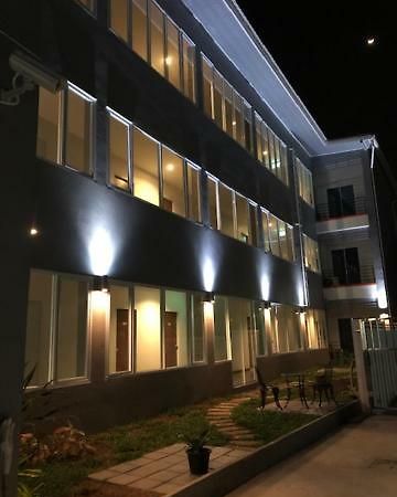 The Like Hotel Udon Thani Esterno foto